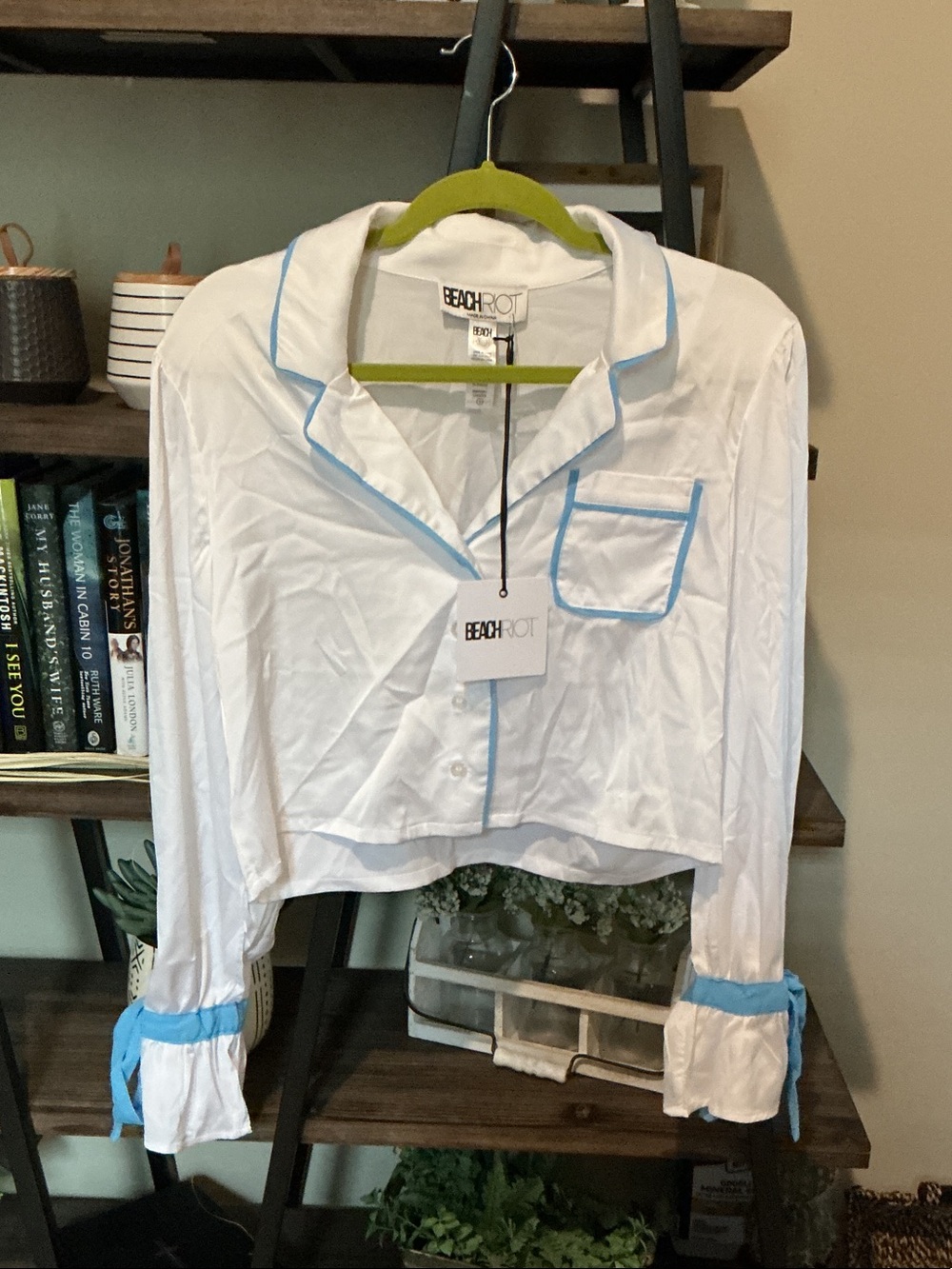 Beach Riot Aurora and Luna Satin Feel White Pajama Style Top Size S